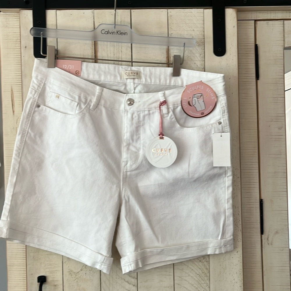Curve appeal white shorts
